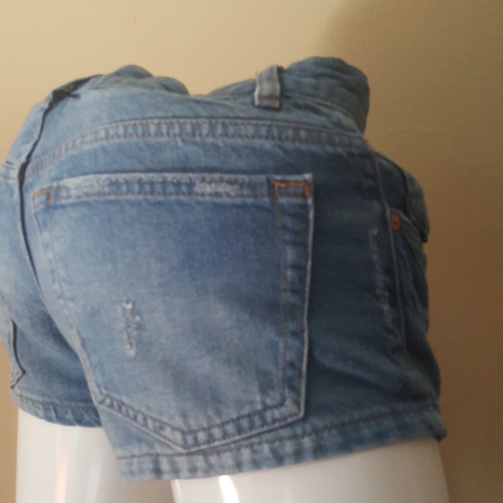 BDG Essential Short Mid Rise - Picture 5 of 8